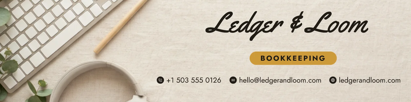 Light flat-lay script banner — 4:1 LinkedIn banner template